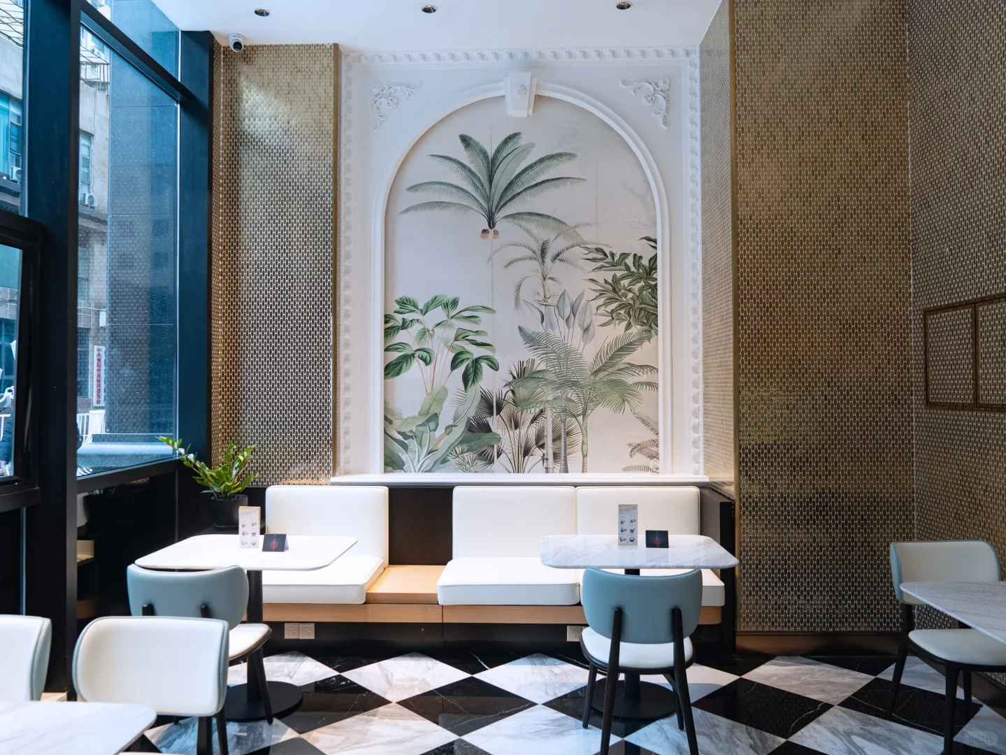 Interior finished with decorative biomaterial surfaces